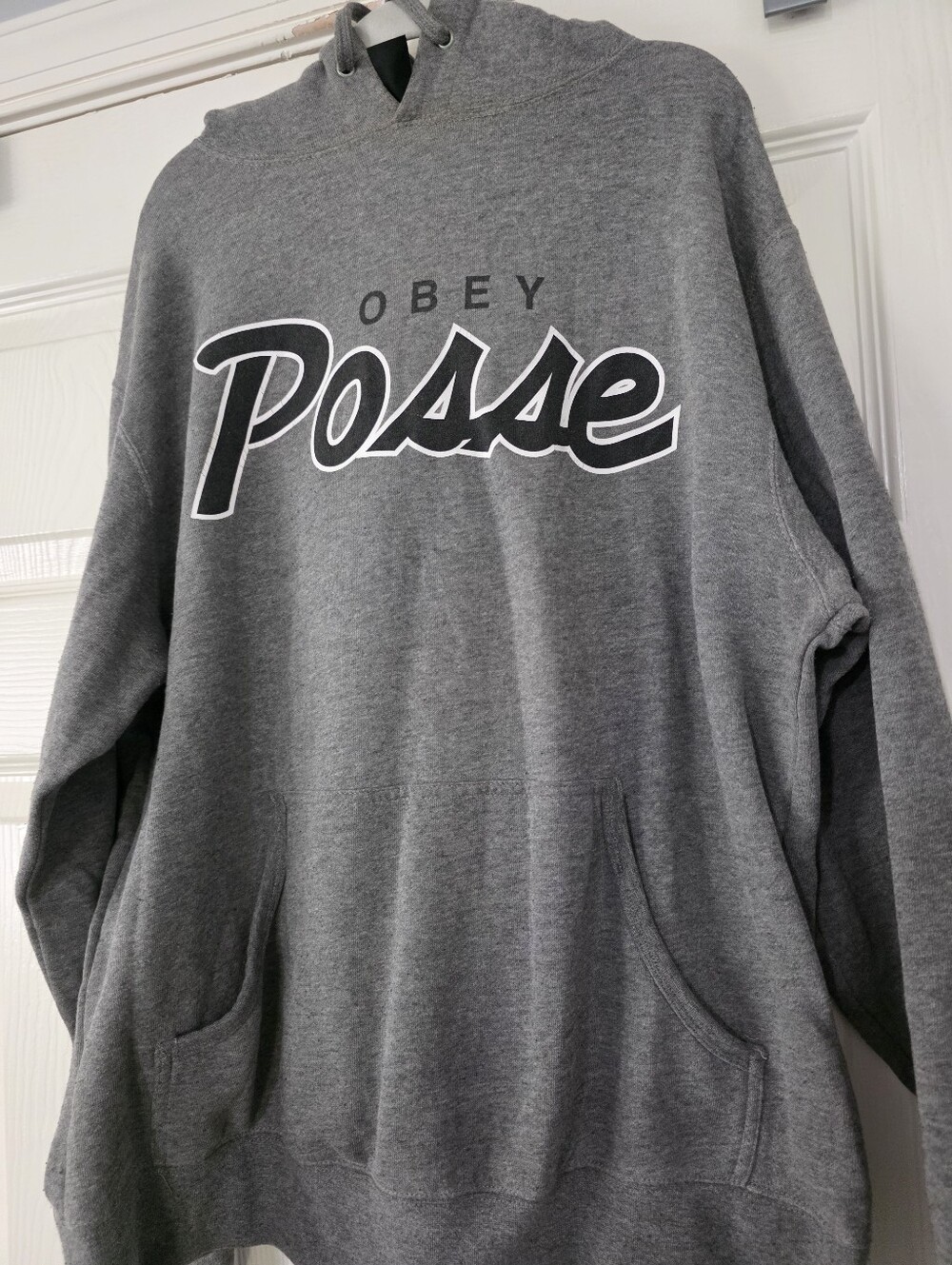 OBEY Posse Mens Lightweight Hooded Gray Sweatshirt Size S Kangaroo Pocket